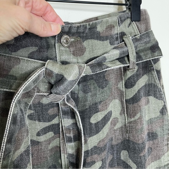 Zara The Joy PaperBag Pants Jeans Camo Denim Relaxed Fit Tapered Leg High waist - Picture 7 of 15